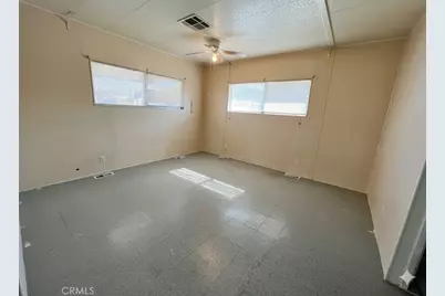 1895 W Devonshire Ave Space 42 #42, Hemet, CA 92545 - Photo 15