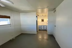 1895 W Devonshire Ave Space 42, Hemet, CA 92545 - Photo 17