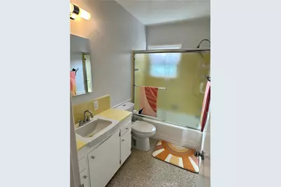 219 Esperanza Ave #7, Long Beach, CA 90802 - Photo 9