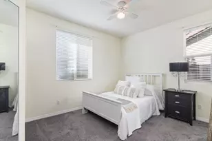 29268 Glasgow Ln, Lake Elsinore, CA 92530 - Photo 5