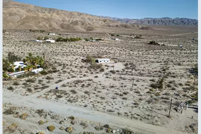 22700 Tamyran, Desert Hot Springs, CA 92241 - Photo 57