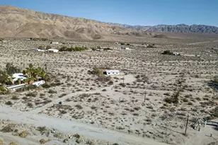 22700 Tamyran, Desert Hot Springs, CA 92241 - Photo 57