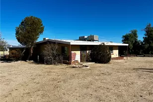 74284 El Paseo Dr, 29 Palms MCB, CA 92277 - Photo 9