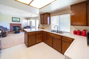 1815 Myrtle St, Corona, CA 92878 - Photo 11