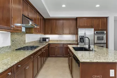 30095 Mickelson, Murrieta, CA 92563 - Photo 13