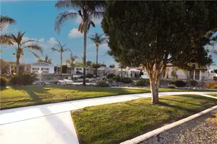 1387 Bishop, Hemet, CA 92545 - Photo 25