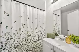 17425 Arrow Bl, Fontana, CA 92335 - Photo 23