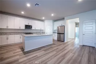 19508 Hanging Rock Rd, Lake Elsinore, CA 92532 - Photo 11