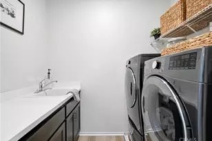 38369 Windingwalk Dr, Murrieta, CA 92563 - Photo 11