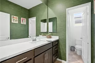 38369 Windingwalk Dr, Murrieta, CA 92563 - Photo 13