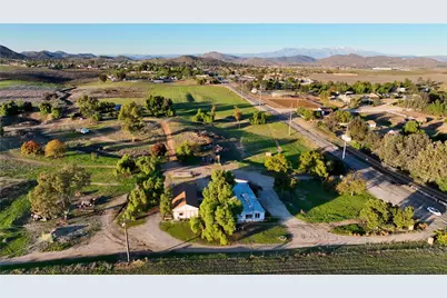 33045 Briggs Road, Menifee, CA 92584 - Photo 13