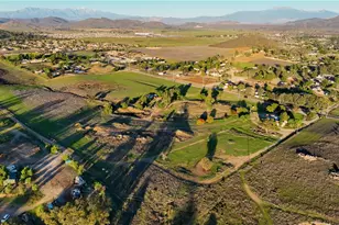 33045 Briggs Rd, Menifee, CA 92584 - Photo 9