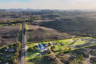 33045 Briggs Rd, Menifee, CA 92584 - Photo 3