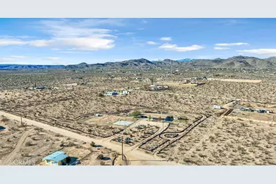 1998 Cambria Avenue, Landers, CA 92285 - Photo 45