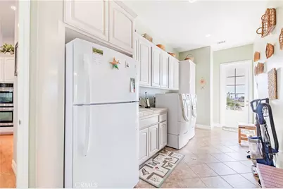 25025 Las Palmeras Dr, Temecula, CA 92590 - Photo 15