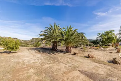 25025 Las Palmeras Dr, Temecula, CA 92590 - Photo 53