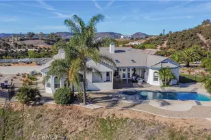 25025 Las Palmeras Dr, Temecula, CA 92590 - Photo 67