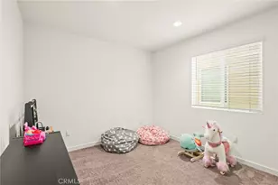 27166 Canyon Rock Ct, Moreno Valley, CA 92555 - Photo 25