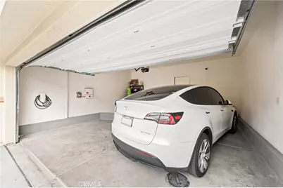 27166 Canyon Rock Court, Moreno Valley, CA 92555 - Photo 43