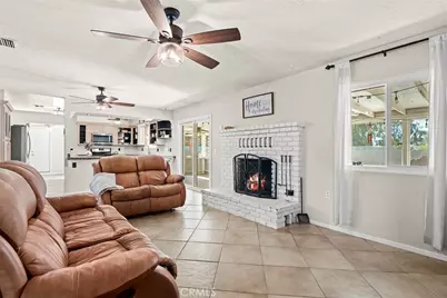 40069 Newport, Hemet, CA 92543 - Photo 7