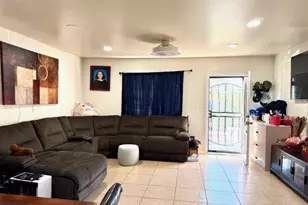 3968 & 3970 S Hobart Blvd, Los Angeles, CA 90062 - Photo 3