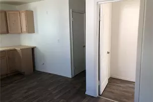 411 N Main, Lake Elsinore, CA 92530 - Photo 13