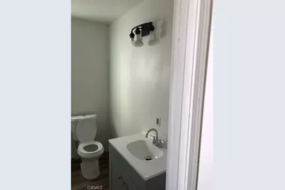 411 N Main, Lake Elsinore, CA 92530 - Photo 9