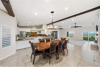 40055 Valle Vista, Murrieta, CA 92562 - Photo 17