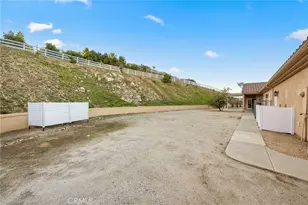 40055 Valle Vista, Murrieta, CA 92562 - Photo 53