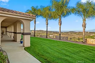 40055 Valle Vista, Murrieta, CA 92562 - Photo 9