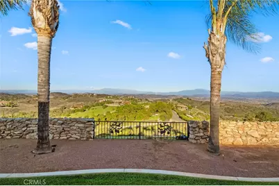 40055 Valle Vista, Murrieta, CA 92562 - Photo 9