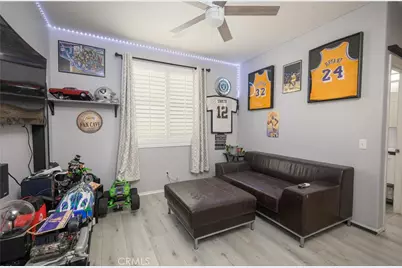 23272 Alta Oaks Drive, Wildomar, CA 92595 - Photo 9