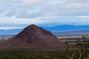 1 Twinn Buttes Ave, California City, CA 93505 - Photo 1