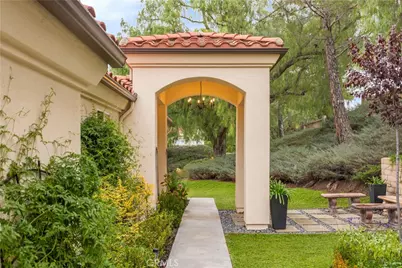 37865 Bear View Circle, Murrieta, CA 92562 - Photo 9