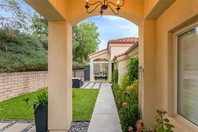 37865 Bear View Circle, Murrieta, CA 92562 - Photo 7