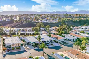 38200 Via Del Largo, Murrieta, CA 92563 - Photo 5