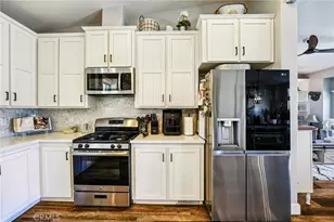 19957 Hansen Ave, Nuevo, CA 92567 - Photo 11