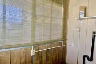 332 N Lyon, Hemet, CA 92543 - Photo 17