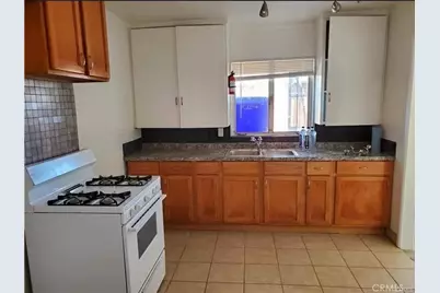 15521 4th, Victorville, CA 92395 - Photo 9