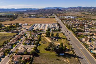 36562 Van Gaale, Winchester, CA 92596 - Photo 9