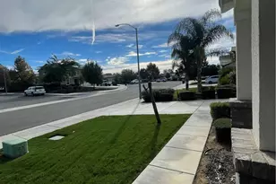 31621 Greenwich Ct, Menifee, CA 92584 - Photo 5