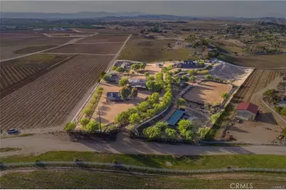 40125 Camino Del Vino, Temecula, CA 92592 - Photo 3