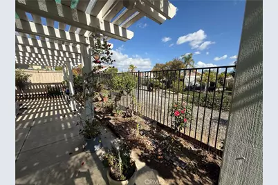 40600 Corte Albara, Murrieta, CA 92562 - Photo 3