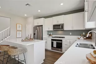 31430 Water Oak Dr, Winchester, CA 92596 - Photo 7