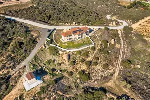 38000 Via Vista Grande, Murrieta, CA 92562 - Photo 69