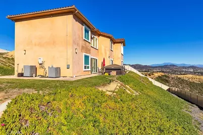 38000 Via Vista Grande, Murrieta, CA 92562 - Photo 57