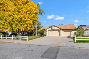 2357 Calona, San Jacinto, CA 92583 - Photo 3