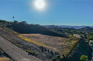 30665 Sorrel Ln, Canyon Lake, CA 92587 - Photo 5