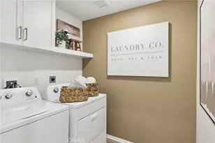 15513 April Dawn Way, Fontana, CA 92336 - Photo 21