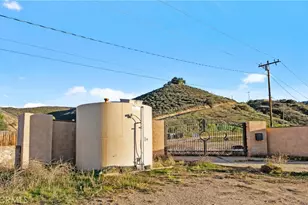 24121 Bienvenidos, Perris, CA 92570 - Photo 25